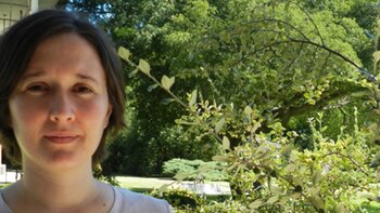 Eugenia Mitchelstein es profesora en