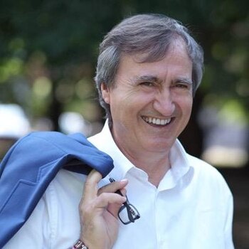 Brugnaro es un independiente que