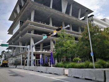 Peatonal Lincoln Road y avenida
