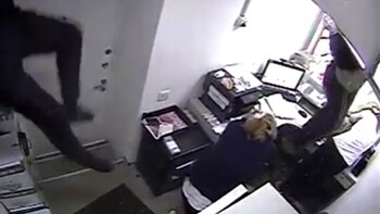 Los ladrones entraron por el