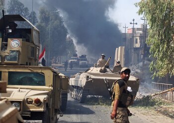 Vehículos blindados del ejército con