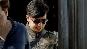 Vorayuth Yoovidhya fue fotografiado en