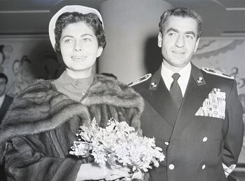 Soraya junto a su esposo,