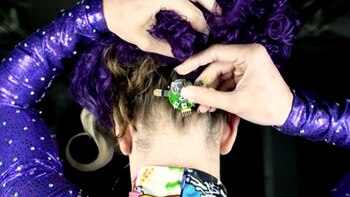 La batería es recargable y