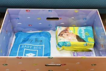 La “caja de bebés” consiste