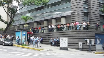 Evacuaron edificios en Caracas