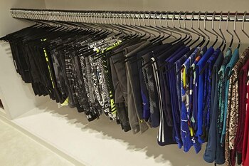 Las calzas las tiene colgadas