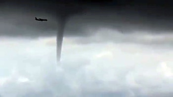 La aeronave terminó pasando a