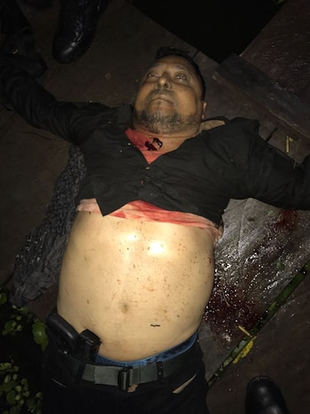 Foto del cuerpo sin vida