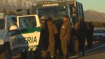 Gendarmería en la Pu Lof