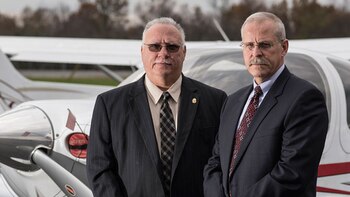 Los verdaderos Javier Peña y