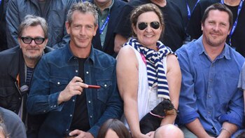 Christian Bale con el elenco