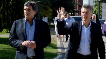 Mauricio Macri y Claudio Avruj