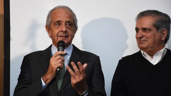 (Martín Rosenzveig)