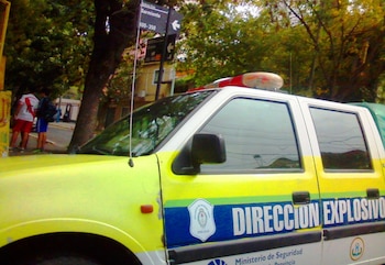 El tiempo que dure el procedimiento depende de la demora del cuerpo de explosivos (@ElfutbolQAC)