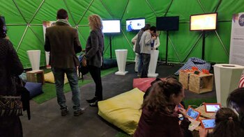 El “domo digital” con puff