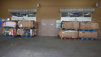 Barricada en un supermercado de Kissimmee, Florida, por la amenaza del huracán Irma (REUTERS/Gregg Newton)