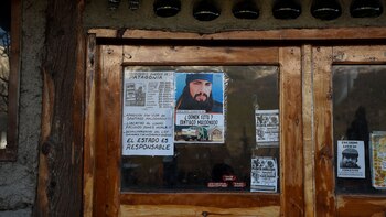 Puerta de la biblioteca donde