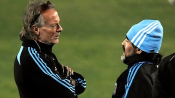 Signorini y Maradona durante la