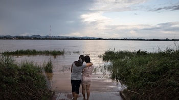Dos amigas de 23 años