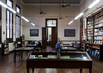 Biblioteca Antonio Devoto