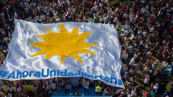 Los candidatos fueron acompañados por