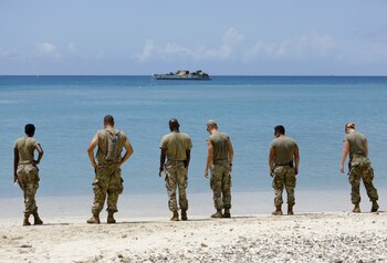 Soldados de la 602 Compañía