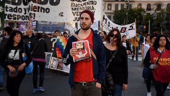 Las imágenes de Julio López y Santiago Maldonado se destacaron en la marcha desde el Congreso hacia Plaza de Mayo