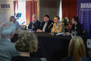 Laura Rosato, Alberto Manguel, Ministro