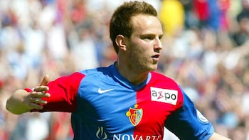 Rakitic llegó al Sevilla tras