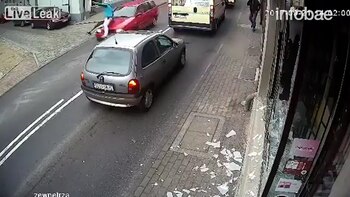 El hombre terminó siendo embestido
