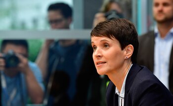 Frauke Petry abandonó AfD a
