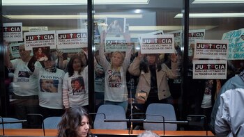 Los familiares de las víctimas