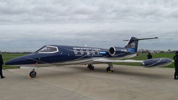 Un avión de Lázaro Baéz