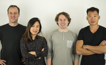 De izquierda a derecha, los