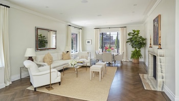 Con 217 metros cuadrados y una de las mejores ubicaciones de Nueva York, el ático que perteneció a Marilyn Monroe se encuentra disponible por 6,7 millones de dólares (Brown Harris Stevens)
