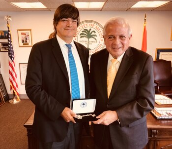 Jaime Bayly y el alcalde