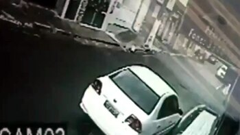 El auto estaba aparcado en
