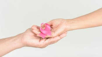 El hombre tiene muchas veces