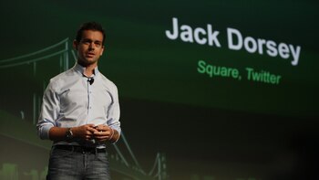 Dorsey fundó además el servicio