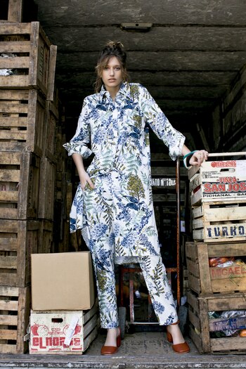 Camisa y pantalón ($ 1.390