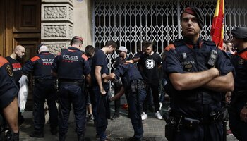Los Mossos d’Esquadra en un