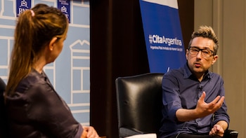 Patricio Pron en el “Confesionario”