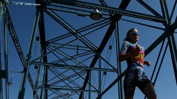 Menos mujeres corren, pero es