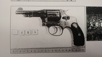 Otra de las armas encontradas