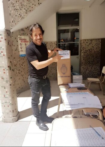 El voto de Ricky Sarkany