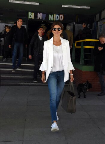 Una vez más, Juliana Awada