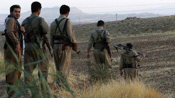 Tropas kurdas en los alrededores