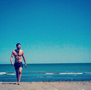 El actor, modelo, músico y