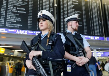 Algunos pasajeros serán entrevistados antes